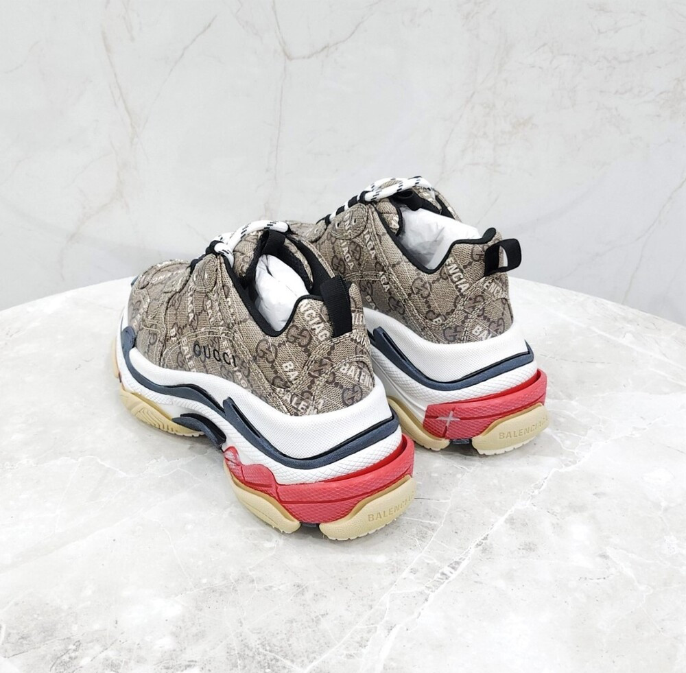 [럭스유] (새상품) 37 / 발렌시아가 X 구찌 해커프로젝트 트리플S 스니커즈