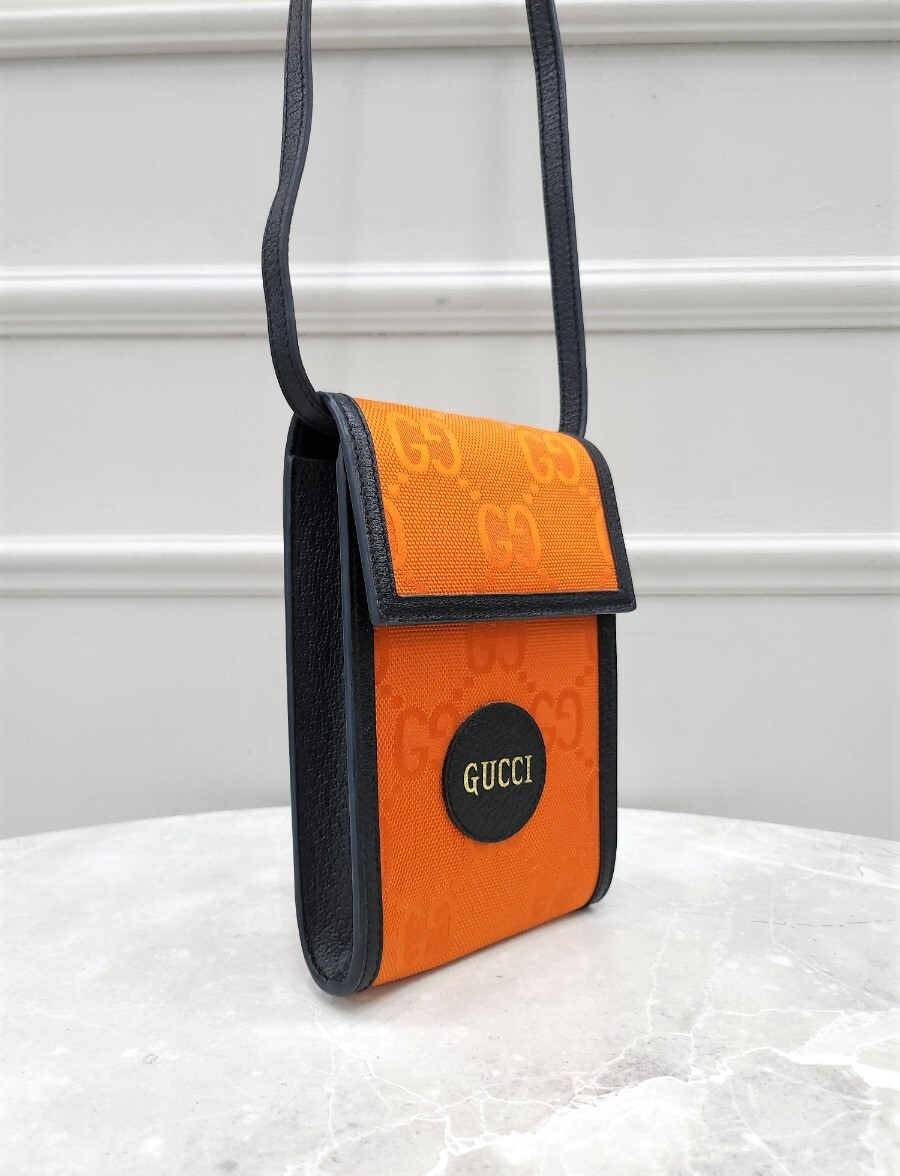 [럭스유] 구찌 GG 오프더그리드 미니 크로스백