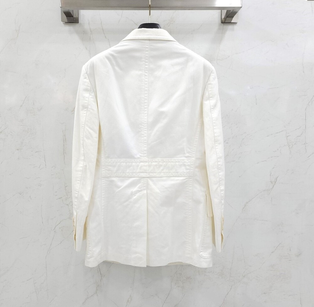 [럭스유] 46 / 톰포드 화이트 사파리 자켓