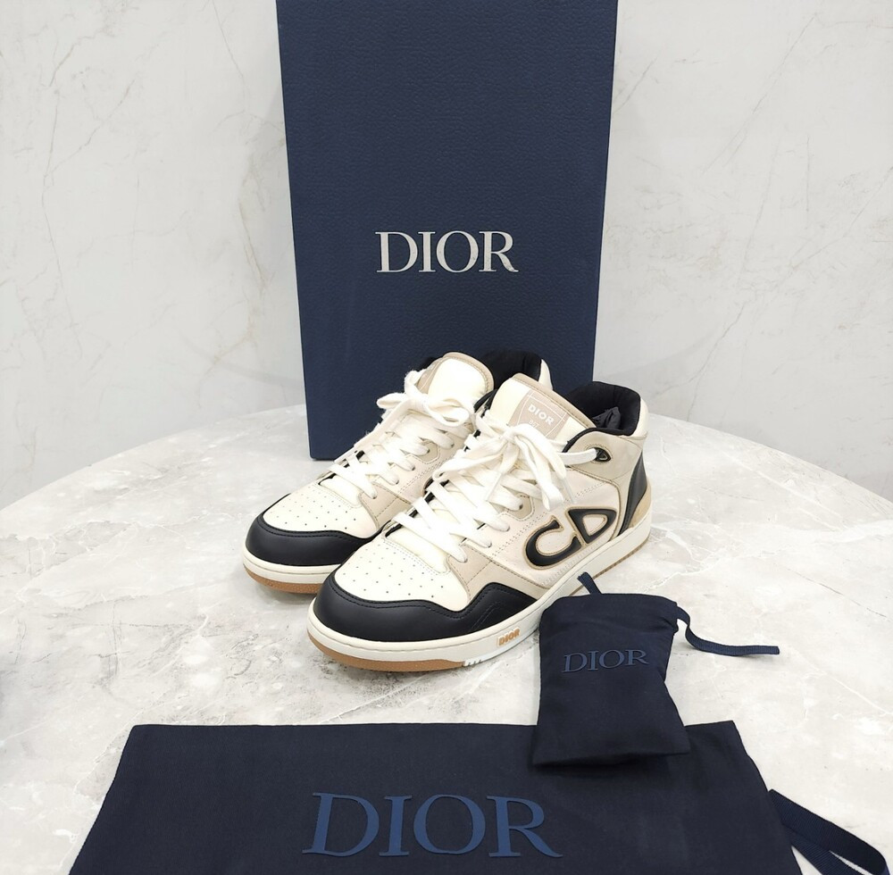 [럭스유] 43 / 디올 B57 미드탑 스니커즈