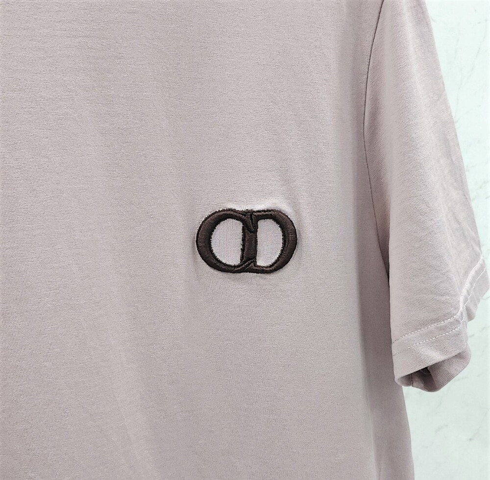 [럭스유] M / 디올 CD 로고 자수 아이콘 반팔 티셔츠 013J600A0677