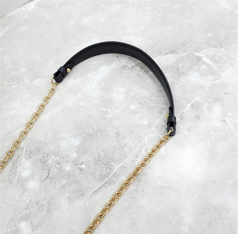 [럭스유] 루이비통 트위스트 PM 에피 숄더백 M21119