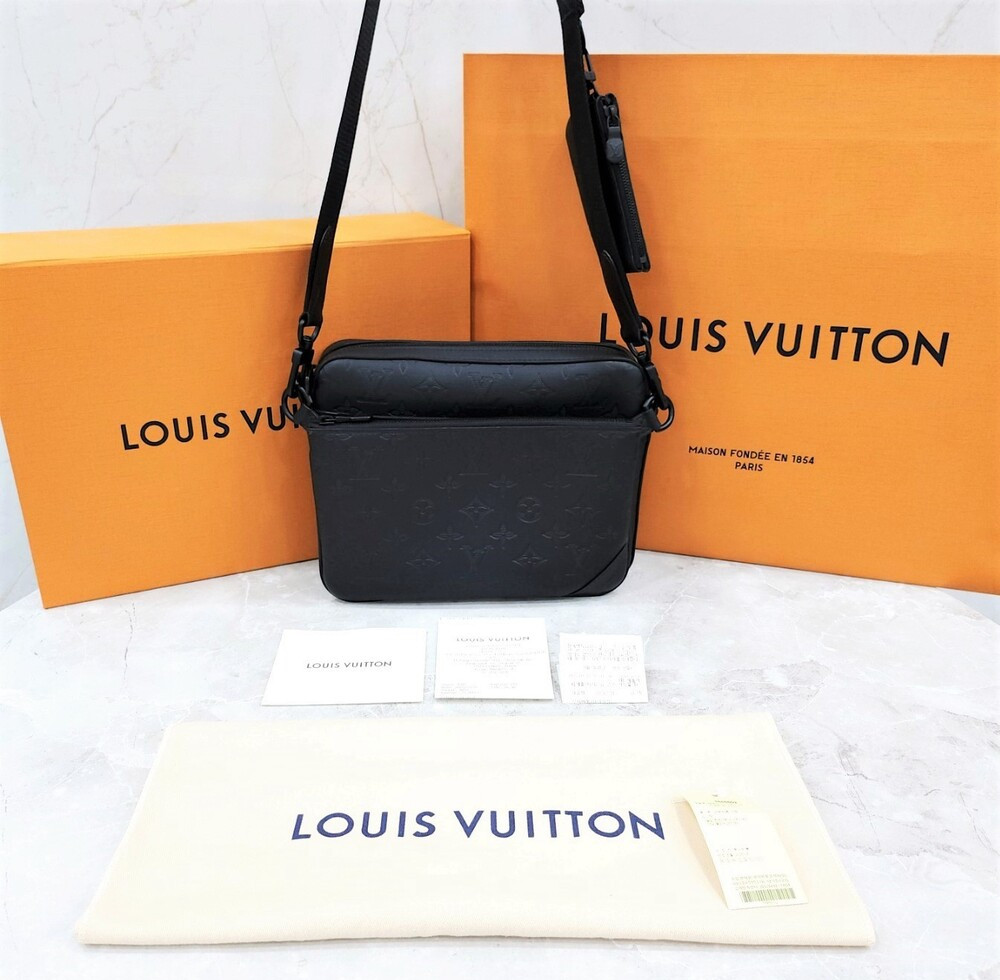 [럭스유] (새상품) 루이비통 쉐도우 모노그램 트리오 메신저백 M46602