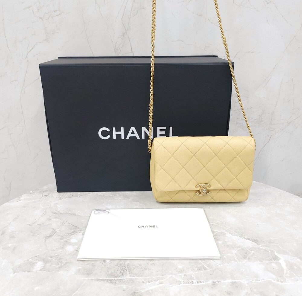 [럭스유] 샤넬 옐로우 멜로디 플랩백 캐비어 신형내장칩 AS3103