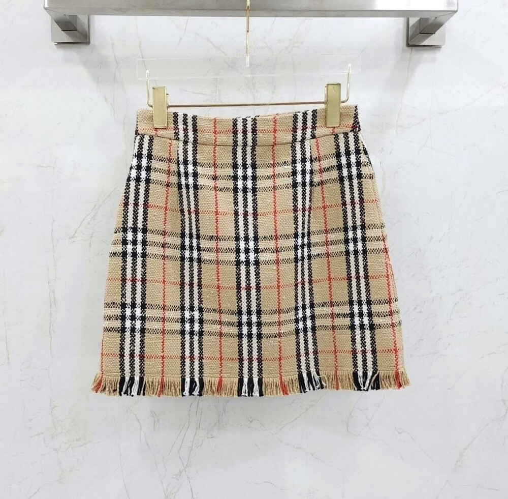 [럭스유] (새상품) 36 / 버버리 체크 부클레 카라리스 자켓 스커트 세트