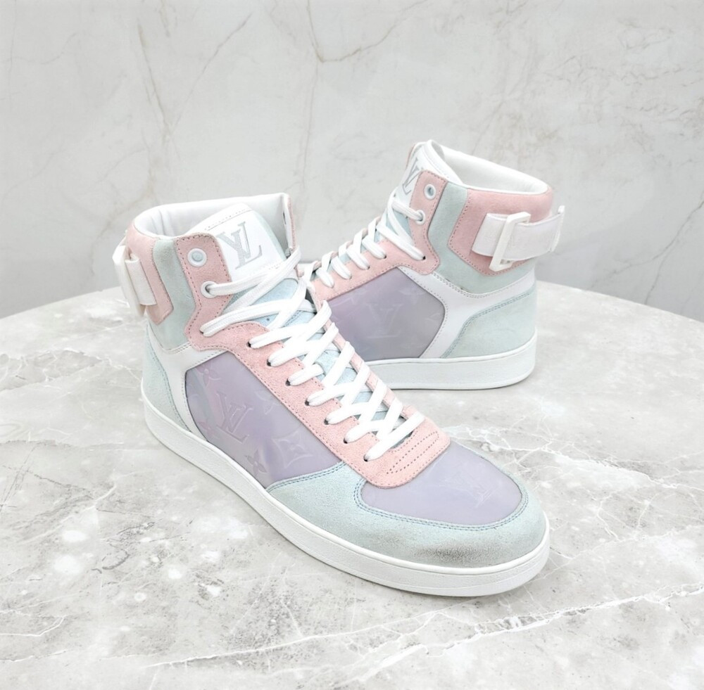 [럭스유] 6 / 루이비통 한정판 프리즘 모노그램 하이 스니커즈