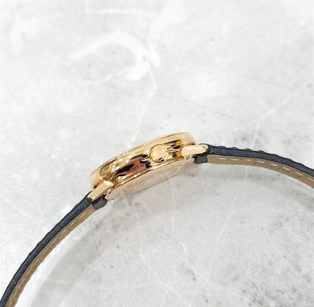 [럭스유] 펜디 여성 FF 골드 가죽 시계