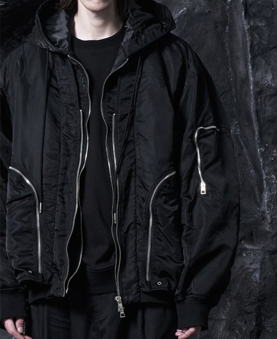 [럭스유] 46 / 송지오 카라리스 MA-1 점퍼 블랙 SE5JP703BK