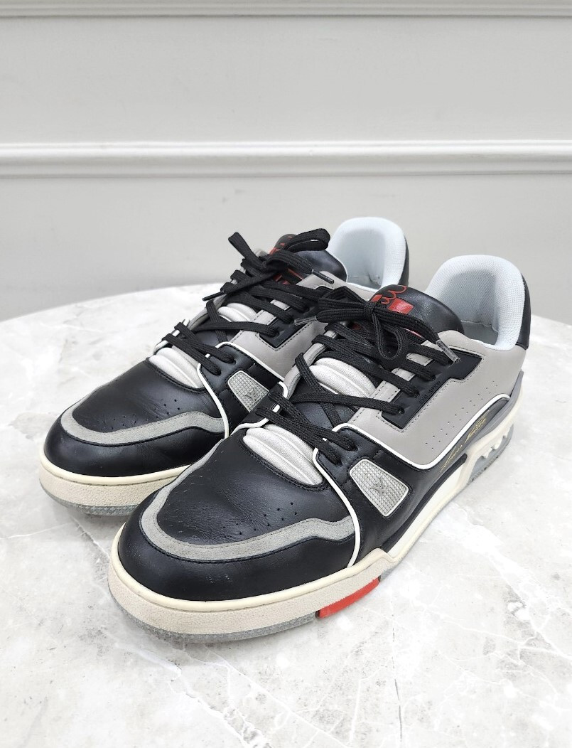 [럭스유] 8 / 루이비통 LV 트레이너 스니커즈