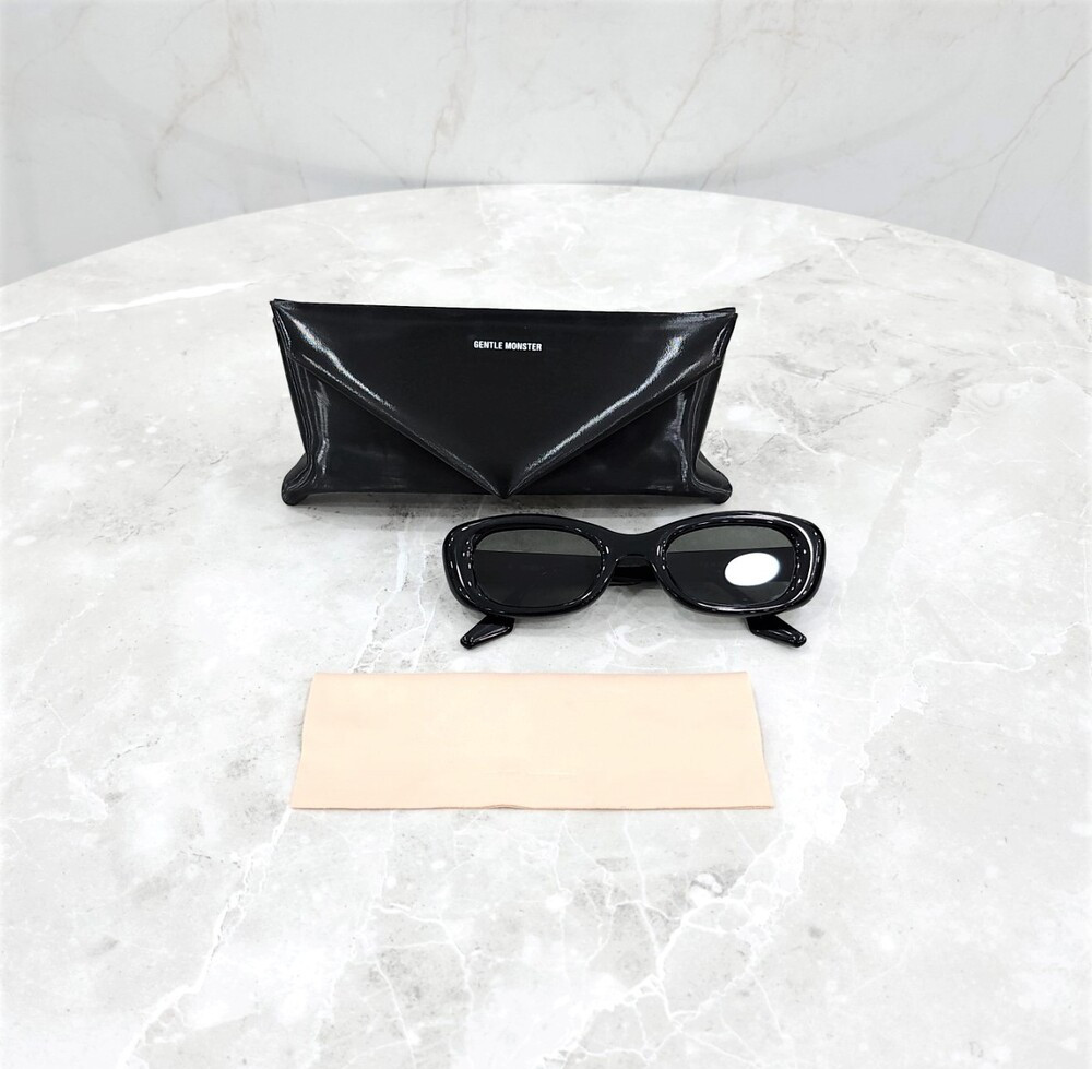 [럭스유] 젠틀몬스터 탐부 01 블랙 제니 선글라스 N28KLVWSIPYW