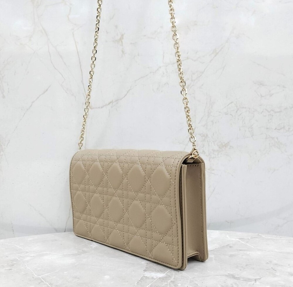 [럭스유] (새상품) 디올 레이디 디올 체인 파우치 숄더백 S0204ONMJ