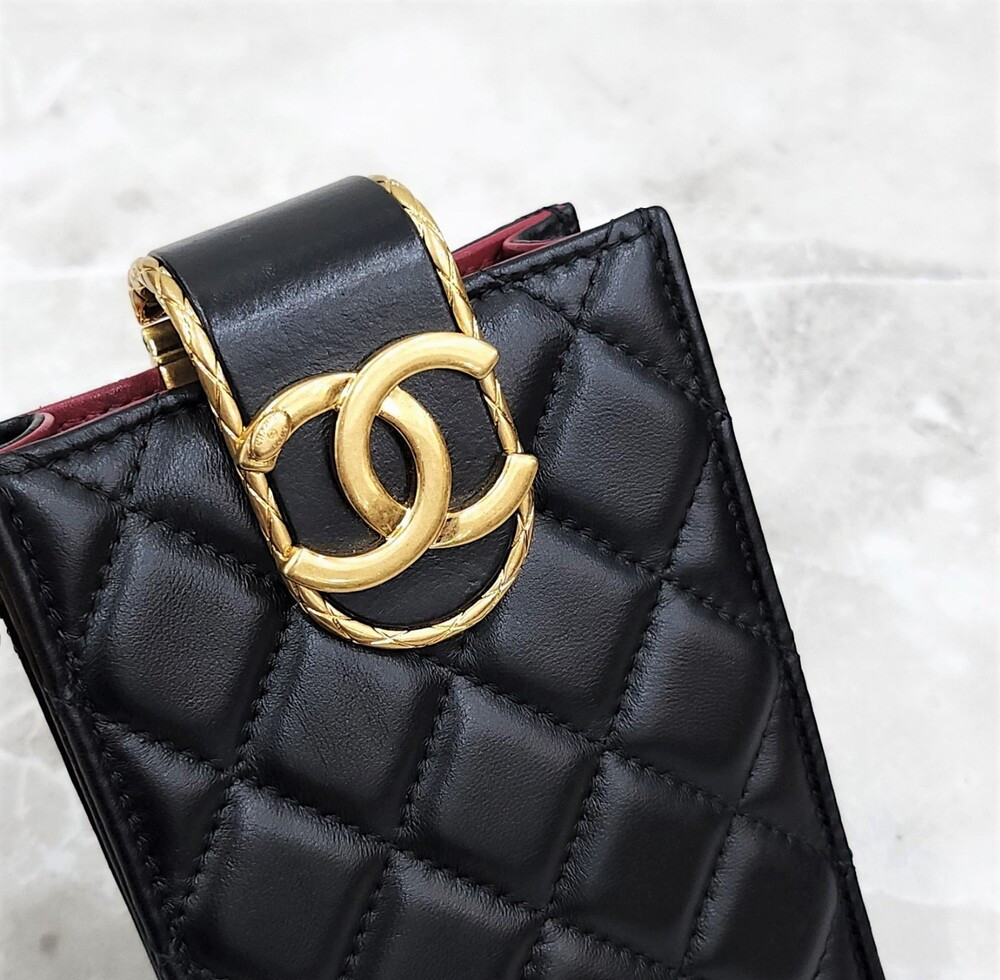 [럭스유] (새상품) 샤넬 CC로고 폰홀더 체인 미니 숄더백 AP2981