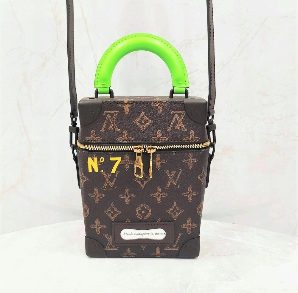 [럭스유] (새상품) 루이비통 한정판 버티컬 트렁크 박스 크로스백