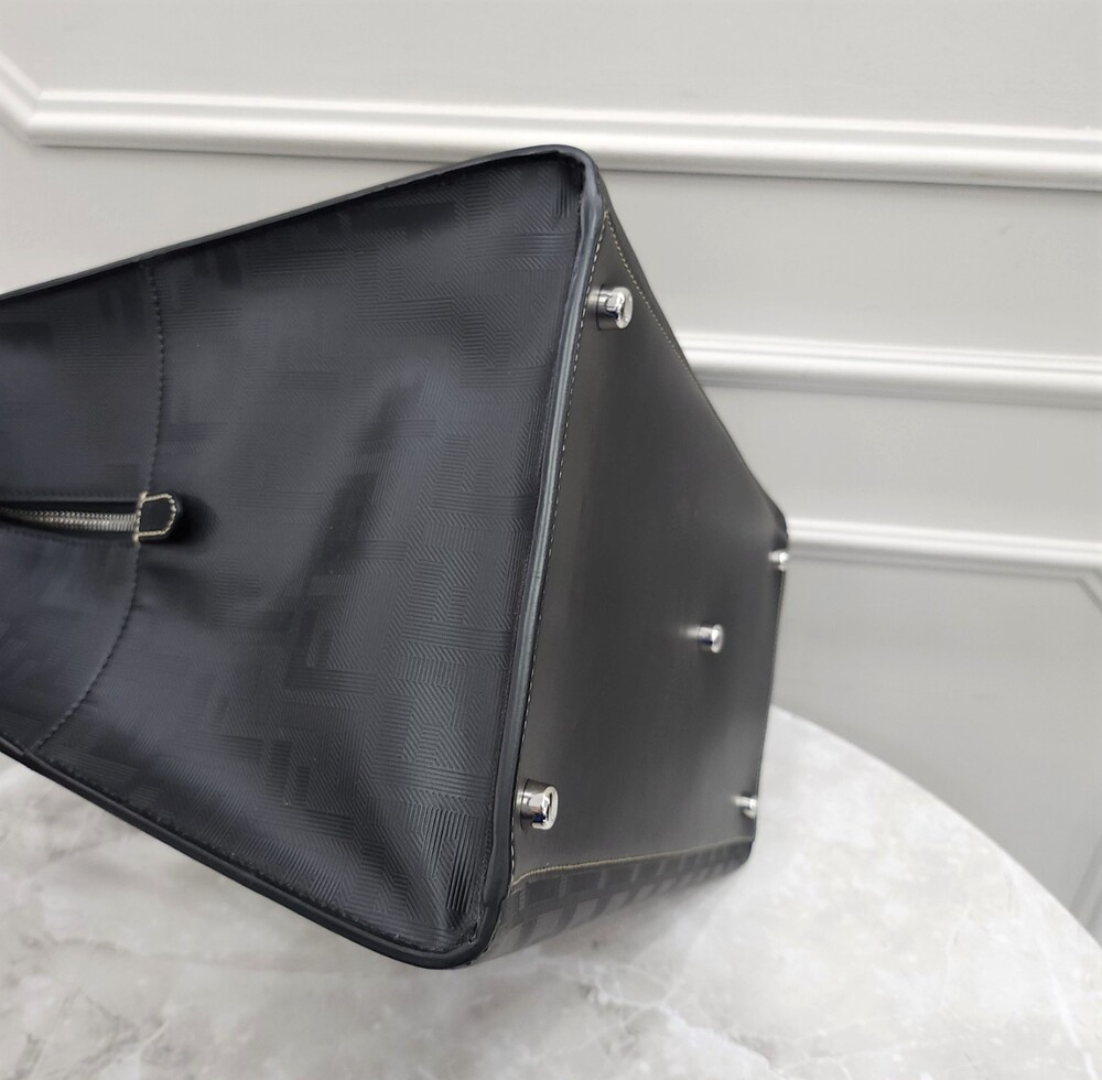 [럭스유] 펜디 FF 피카부 아이씨유 포티8 백