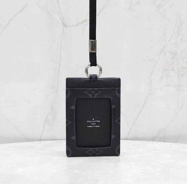 [럭스유] 루이비통 타이가라마 이클립스 카드홀더 스트랩 목걸이 M30763