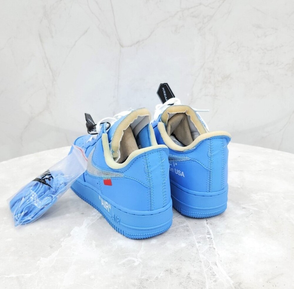 [럭스유] (새상품) US7 / 나이키 X 오프화이트 에어포스1 로우 MCA 유니버시티 블루