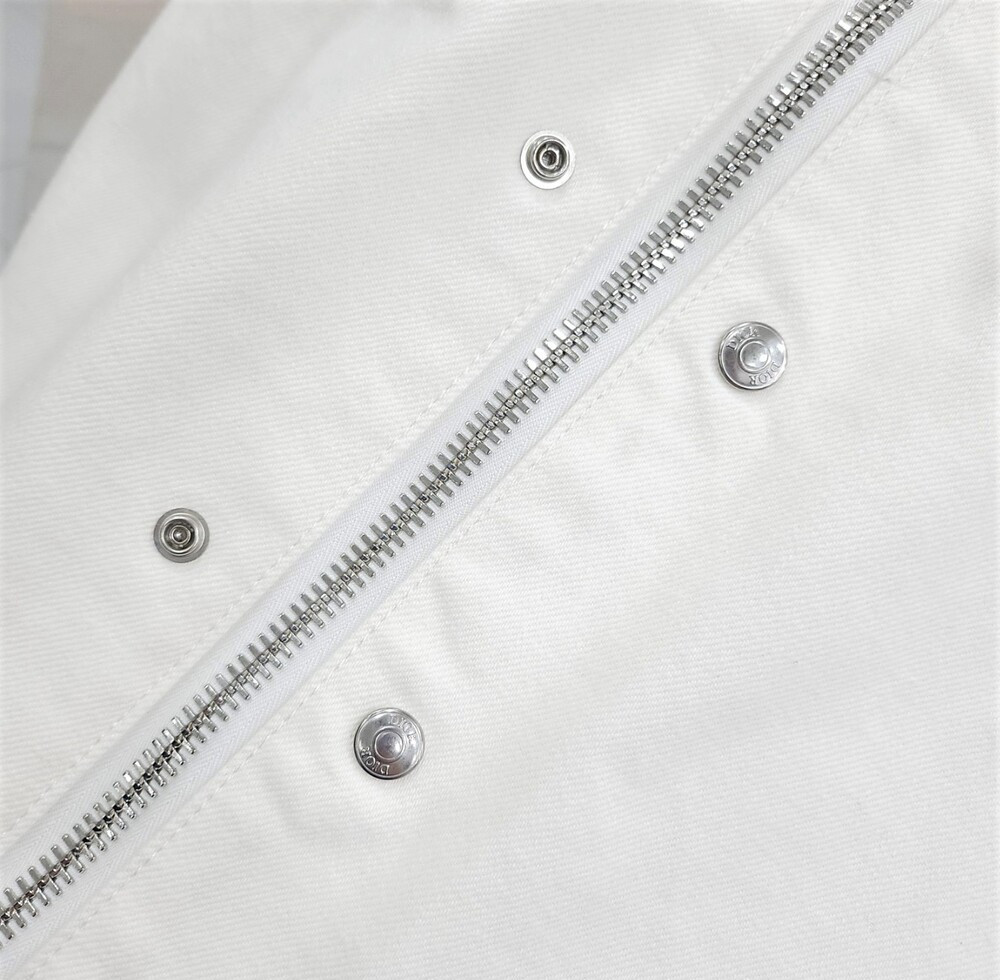 [럭스유] 46 / 디올 X 사카이 한정판 화이트 포켓 데님 자켓