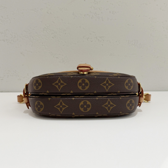 루이비통 모노그램 소뮈르 BB 크로스백 내장칩 M46740