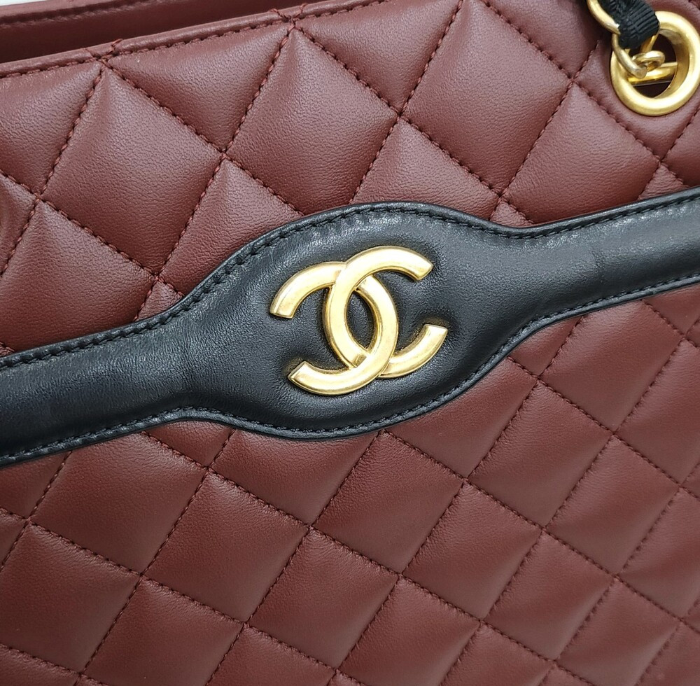 [럭스유] 샤넬 버건디 CC 로고 체인 숄더백 21번대 A91058