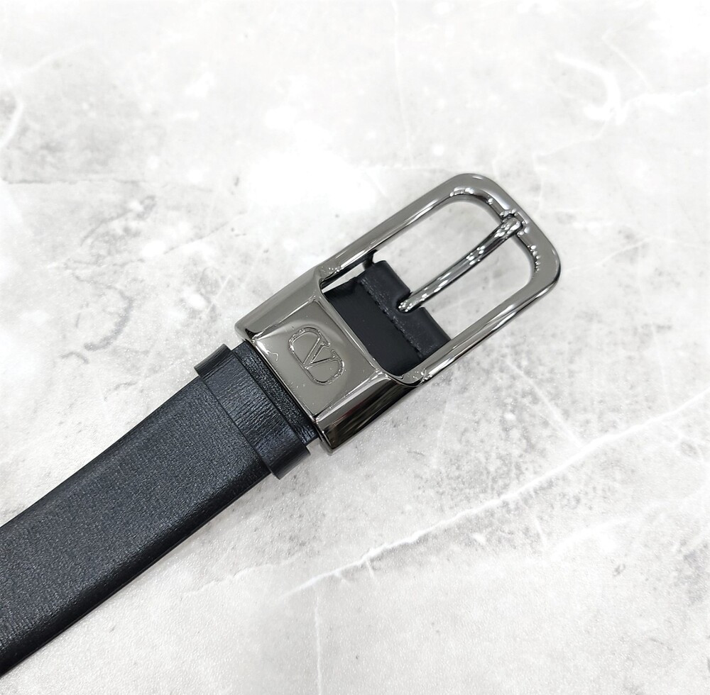 [럭스유] 발렌티노 가라바니 V 로고 벨트 95 YT0SC9JJI