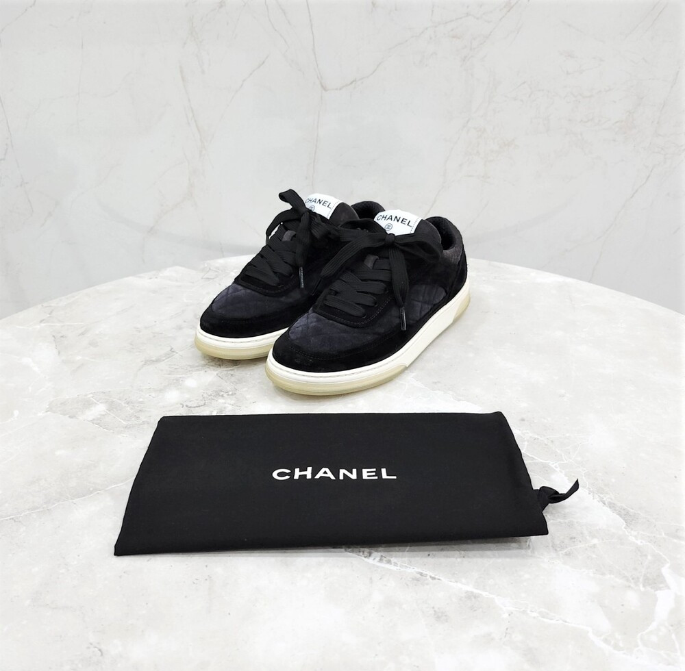 [럭스유] 35.5 / 샤넬 스웨이드 퀄팅 스니커즈 G38740