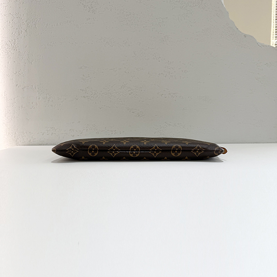 루이비통 모노그램 에튀 보야주 MM 클러치백 내장칩 M44499