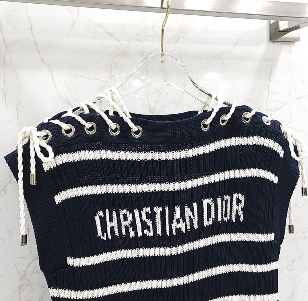 [럭스유] (새상품) 34 / 디올 리비에라 레이스업 캡 슬리브 스웨터 544S48A7042