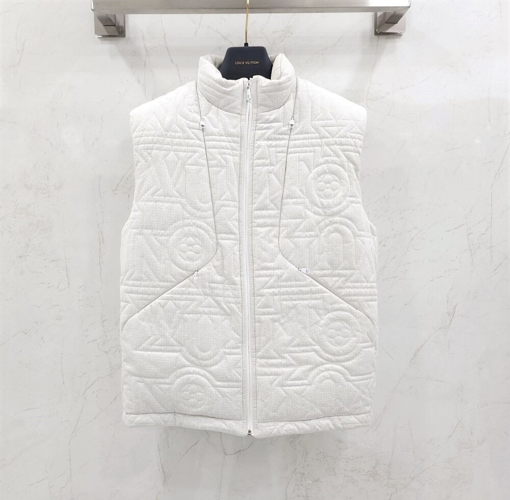 [럭스유] 48 / 루이비통 LV 시그니처다운 퀄팅 조끼