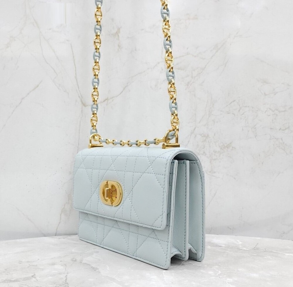 [럭스유] 디올 미스 카로 미니 체인백 플라시드 블루 S5169UDAX