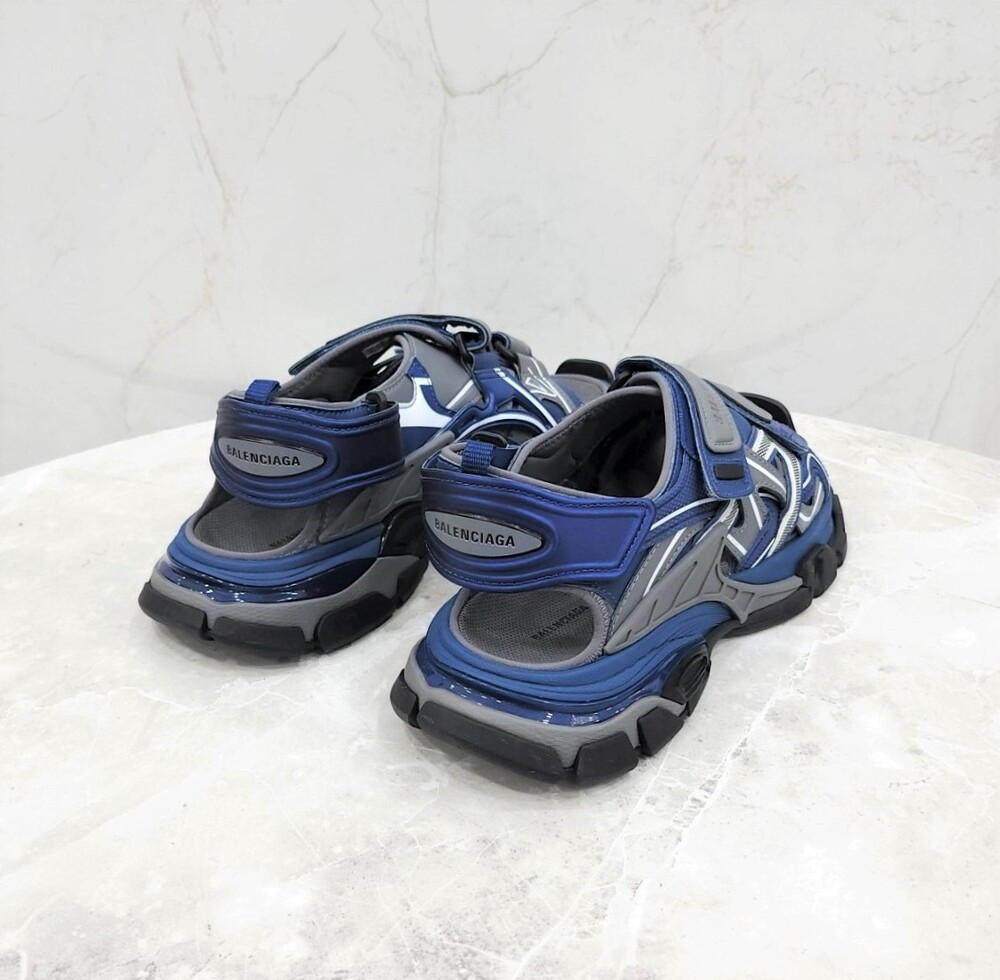 [럭스유] (새상품) 42 / 발렌시아가 트랙 샌들 네이비