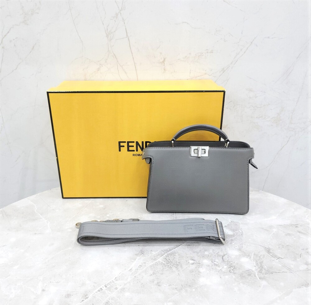 [럭스유] 펜디 아이씨유 X-Cross 피카부 토트 숄더백 7VZ582