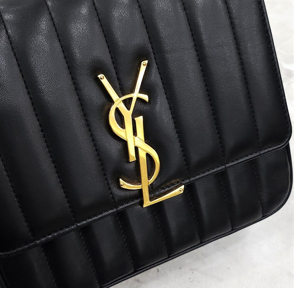 [럭스유] 생로랑 그랑 드 뿌드르 비키 레더 숄더백 미듐 532612