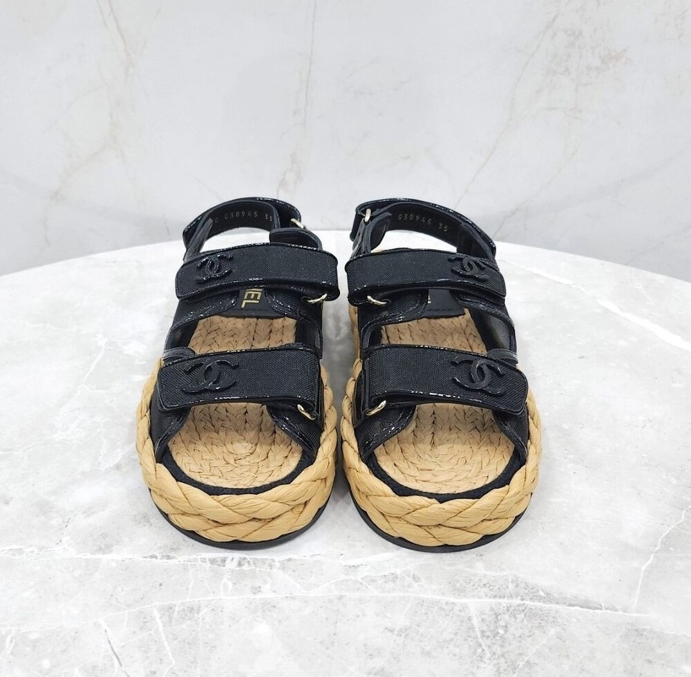 [럭스유] (새상품) 35 / 샤넬 CC로고 메쉬 벨크로 샌들 블랙