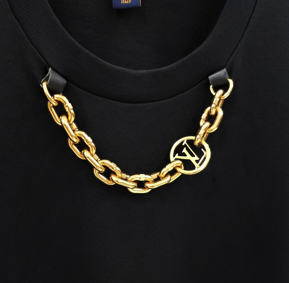 [럭스유] S / 루이비통 체인 크롭 반팔 티셔츠 1ABISO