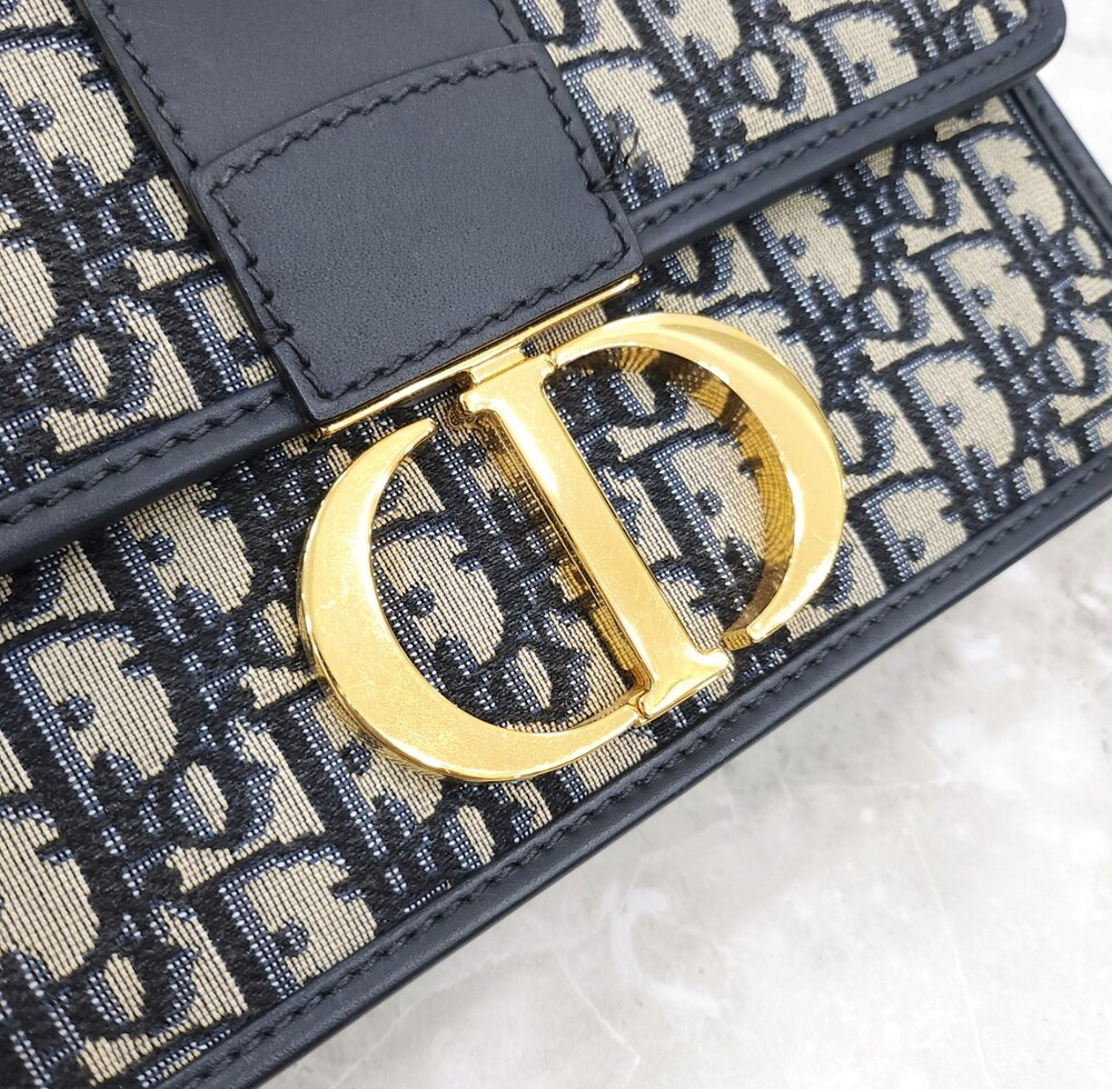 [럭스유] 디올 몽테인 30 오블리크 자카드 크로스백 M9203UTZQ