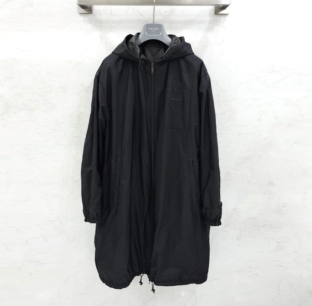 [럭스유] (새상품) 48 / 프라다 나파 가죽 리버서블 롱 후드 코트 자켓 UPS449