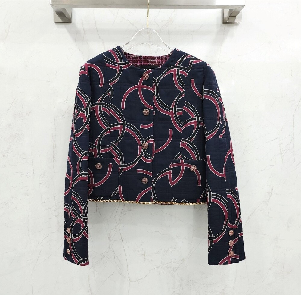 [럭스유] 40 / 샤넬 CC로고 쇼라인 실크 자켓 P74766