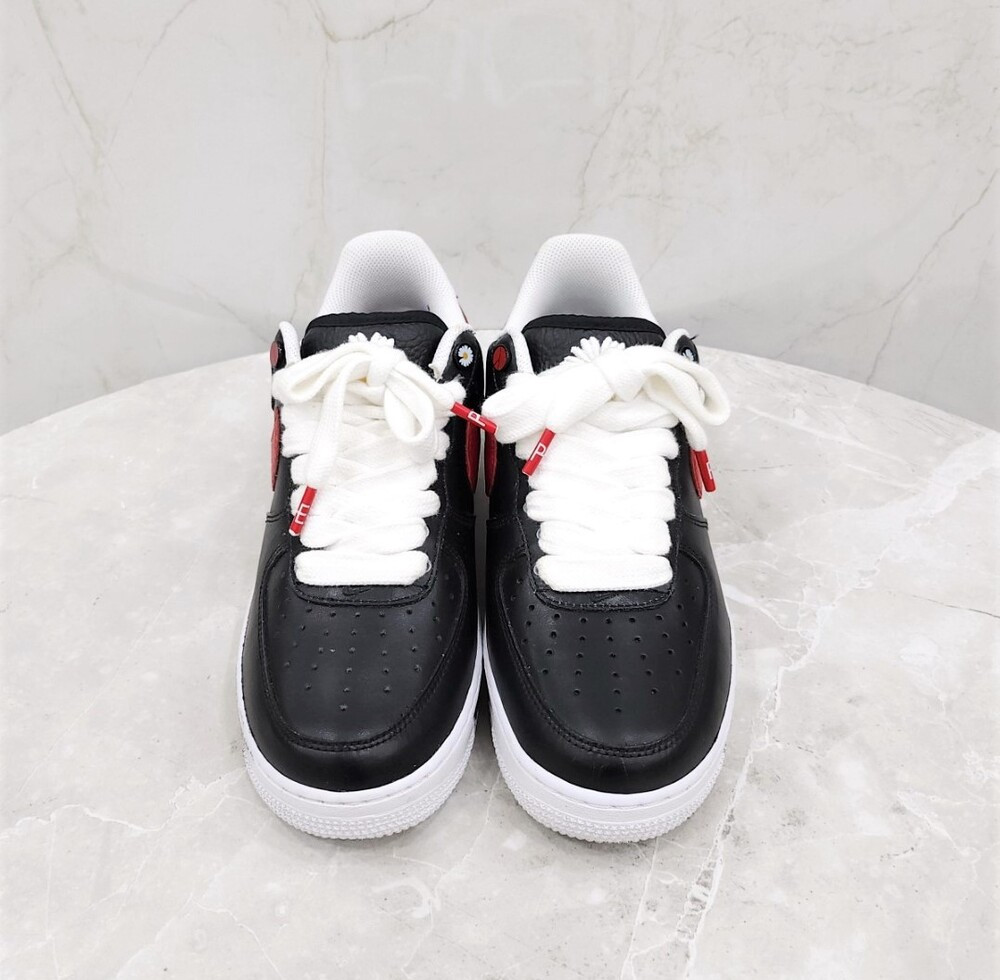 [럭스유] (새상품) US8.5 / 나이키 X 피스마이너스원 에어포스1 파라노이즈 레드