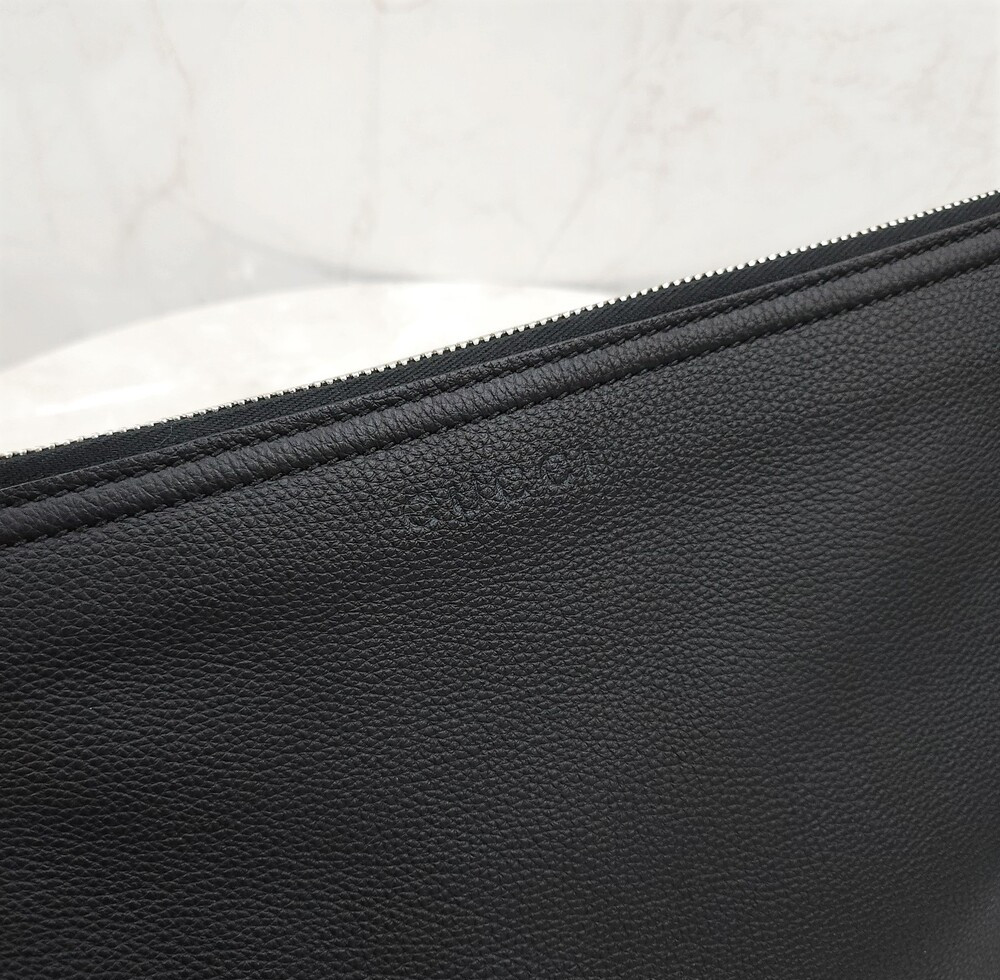 [럭스유] (새상품) 구찌 B 스몰 레더 숄더백 블랙 801887