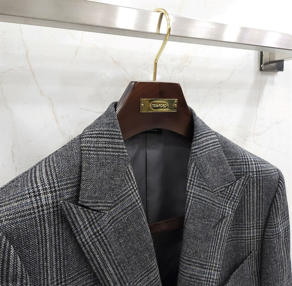 [럭스유] 46 / 톰포드 그레이 체크 수트 세트