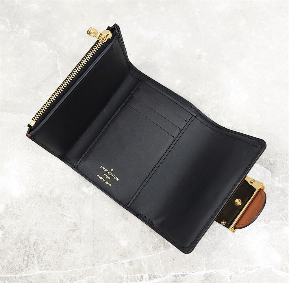 [럭스유] 루이비통 도핀 컴팩트 월릿 모노그램 지갑 M68725