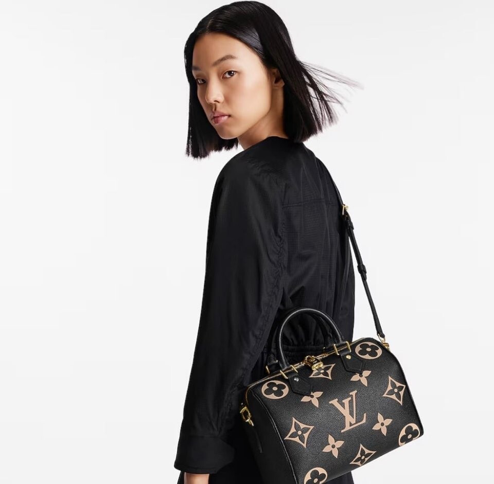 [럭스유] (새상품) 루이비통 앙프렝뜨 모노그램 스피디 반둘리에 25 M58947