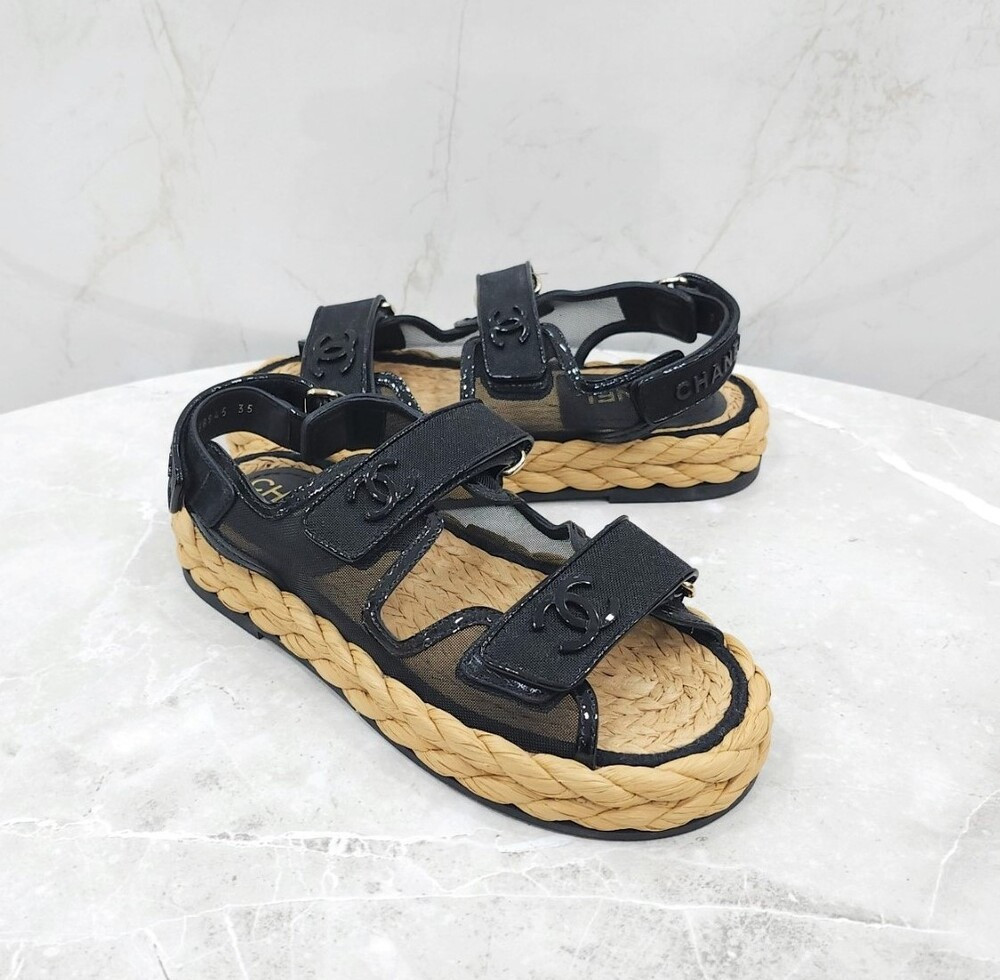 [럭스유] (새상품) 35 / 샤넬 CC로고 메쉬 벨크로 샌들 블랙