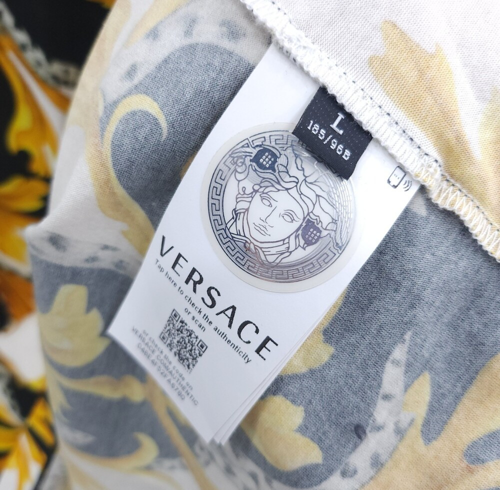 [럭스유] (새상품) L / 베르사체 메두사 르네상스 로고 반팔 티셔츠