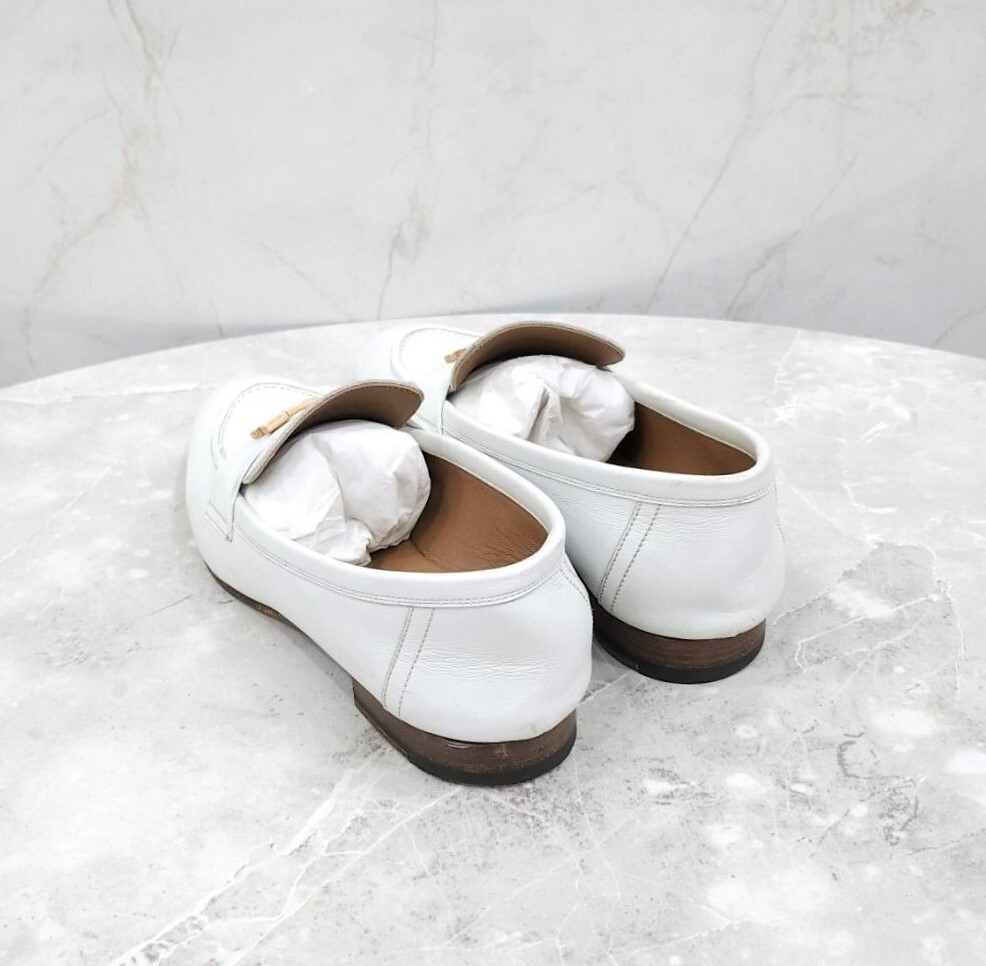 [럭스유] 36 / 에르메스 화이트 파리로퍼 금장