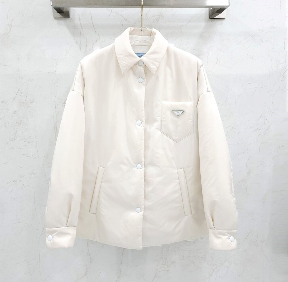 [럭스유] 36 / 프라다 여성 리나일론 삼각로고 셔츠 패딩 자켓 291968