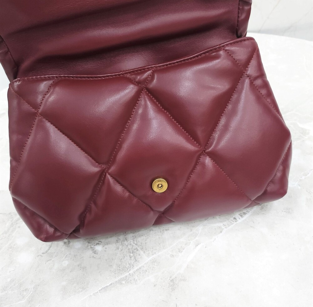 [럭스유] 발렌시아가 B 로고 터치 퍼피 퀄팅 클러치