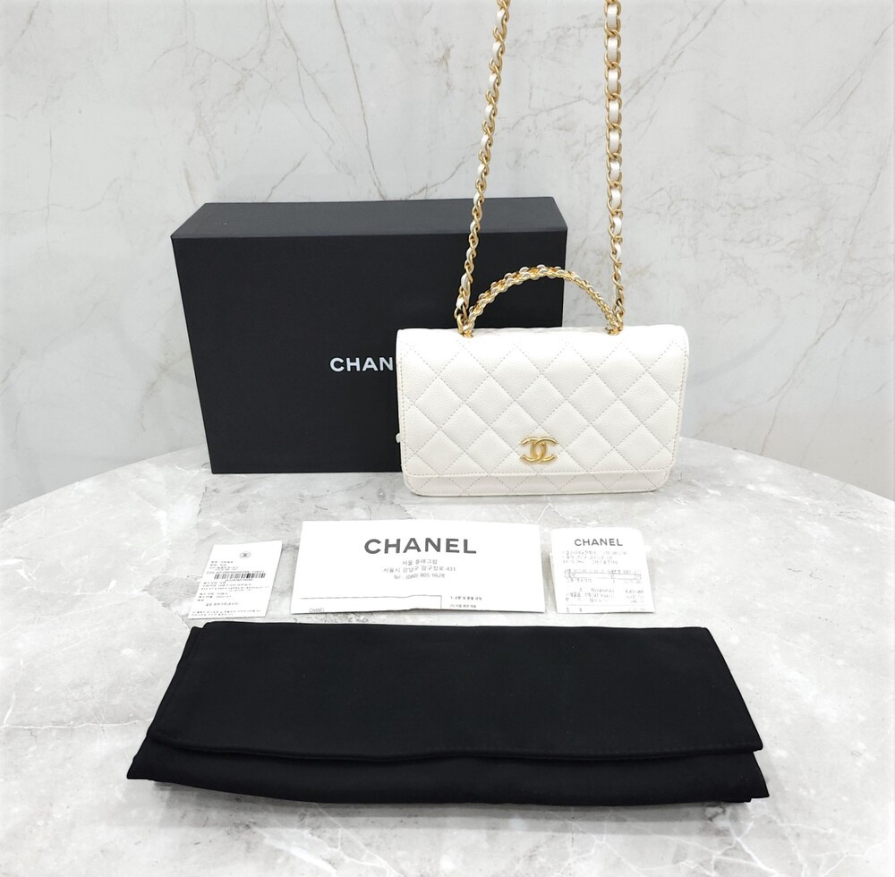 [럭스유] 샤넬 탑핸들 WOC 체인 크로스백 신형내장칩 AP2804