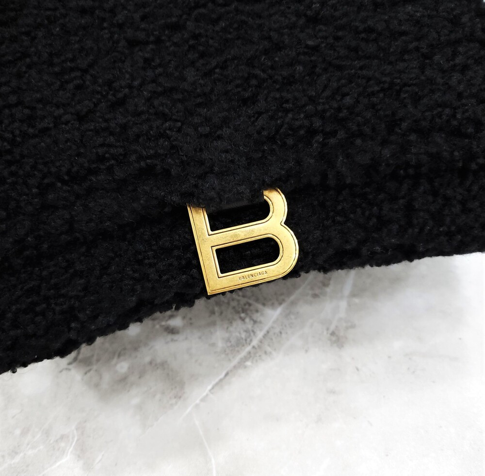 [럭스유] 발렌시아가 아워글래스 시어링 블랙 토트 숄더백 676365