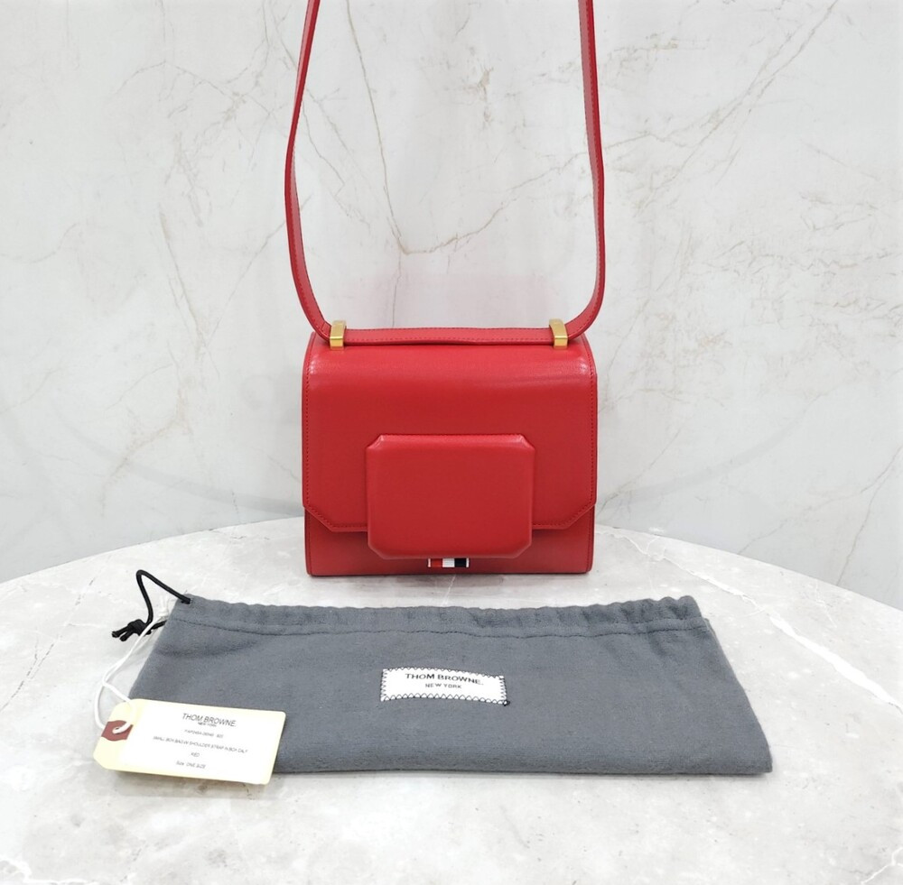 [럭스유] (새상품) 톰브라운 레드 스몰 박스 투웨이 레더 크로스백 FAP245A